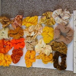 Assorted 20 Ct Yellow and Orange Scrunchies Set